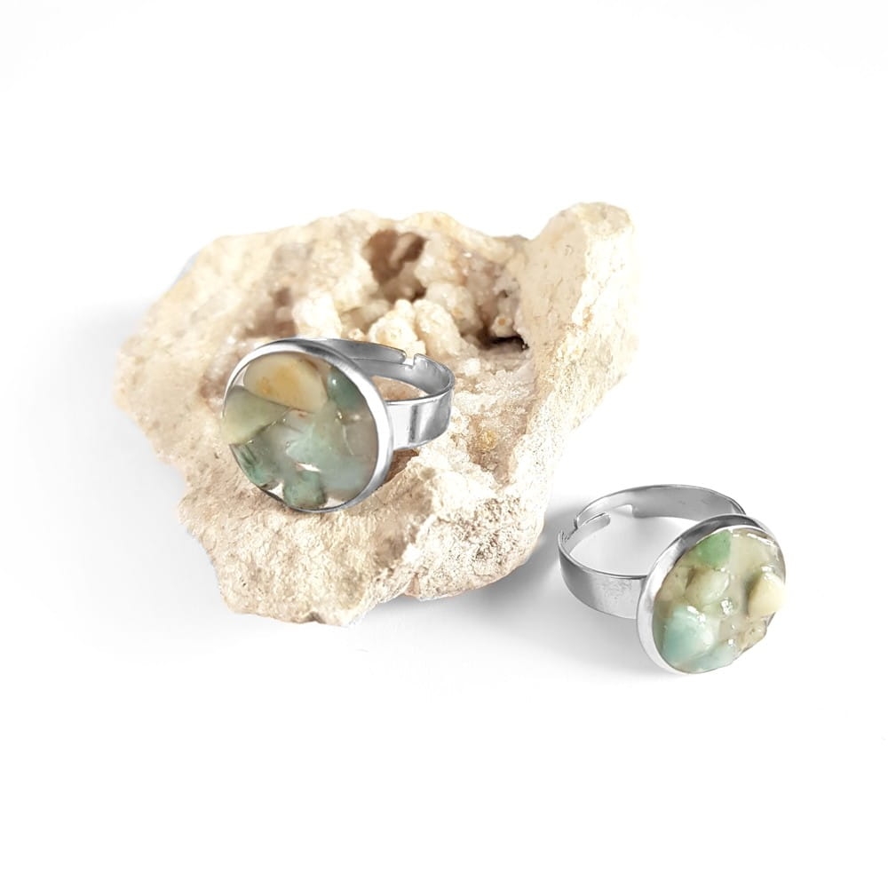 Pierścionek klasyczny amazonit w żywicy Sparkles amazonite