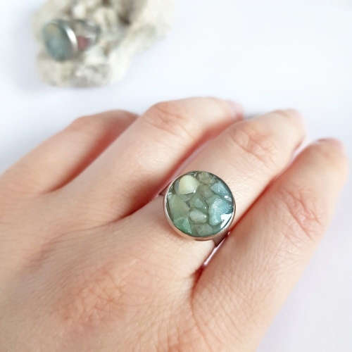Pierścionek klasyczny amazonit w żywicy Sparkles amazonite
